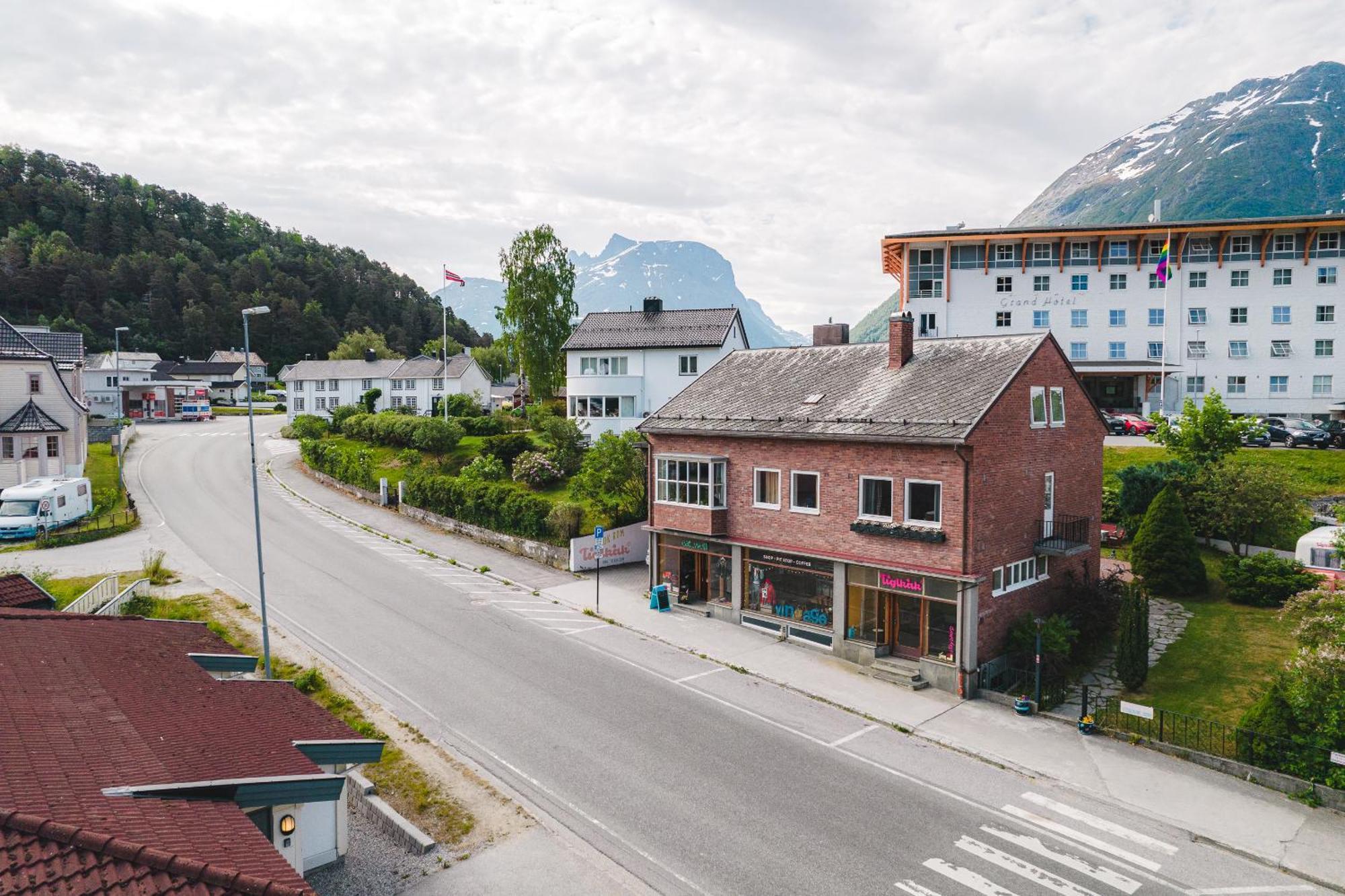 Hostel Tiglkak Åndalsnes Exteriér fotografie
